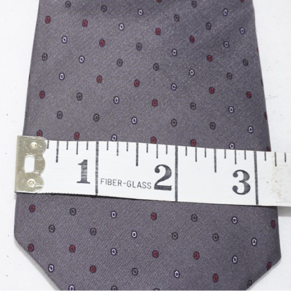 Christian Dior Paris | New York Gray Silk Tie - Picture 5 of 6